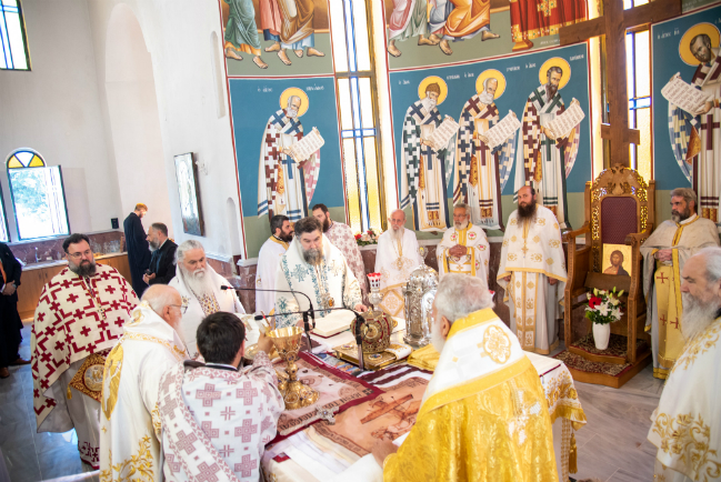Εγκαίνια Ιερού Ναού Αγίου Βασιλείου στον Λευκώνα Σερρών από τον Μητροπολίτη Θεολόγο 