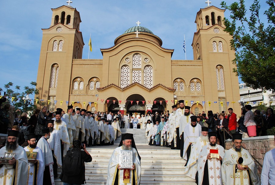 Μεθέορτος Εσπερινός και πάνδημη Λιτανεία της Εικόνας της Αγίας Φωτεινής