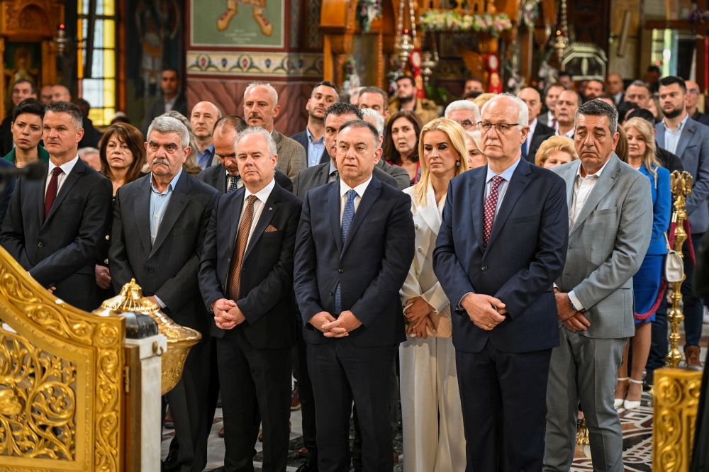 Τον πολιούχο της Άγιο Αχίλλιο εορτάζει η Λάρισα 
