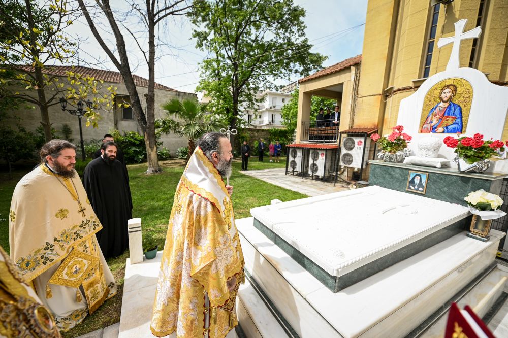 Τον πολιούχο της Άγιο Αχίλλιο εορτάζει η Λάρισα 