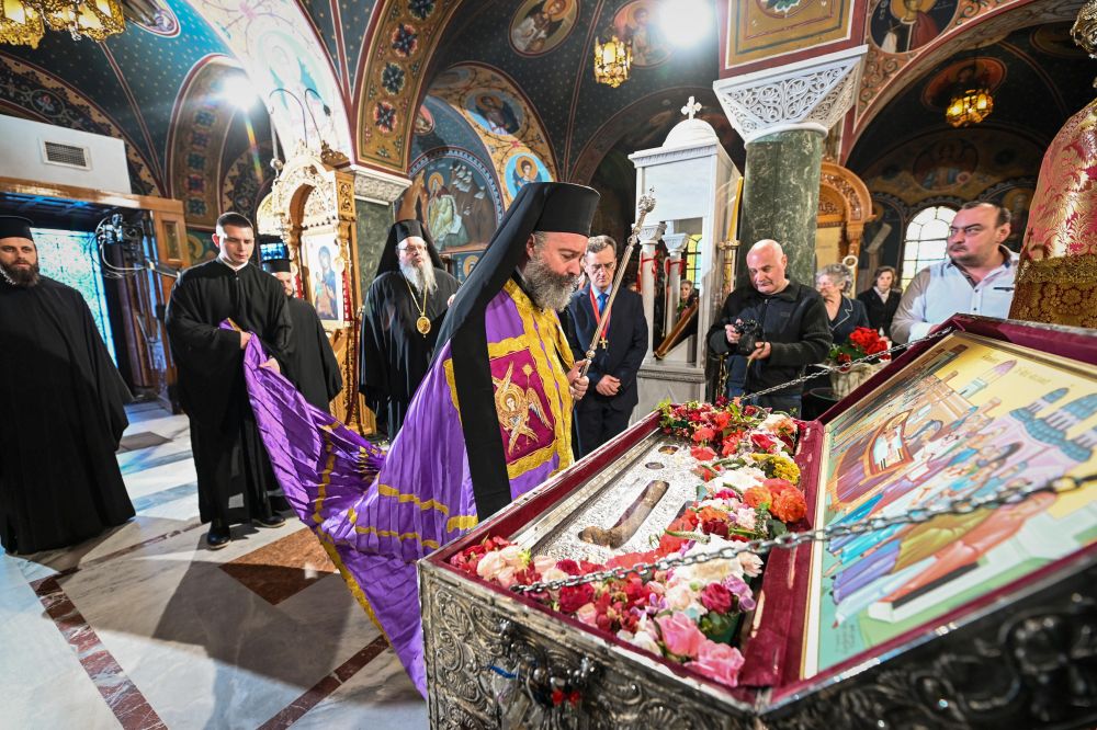 Τον πολιούχο της Άγιο Αχίλλιο εορτάζει η Λάρισα 