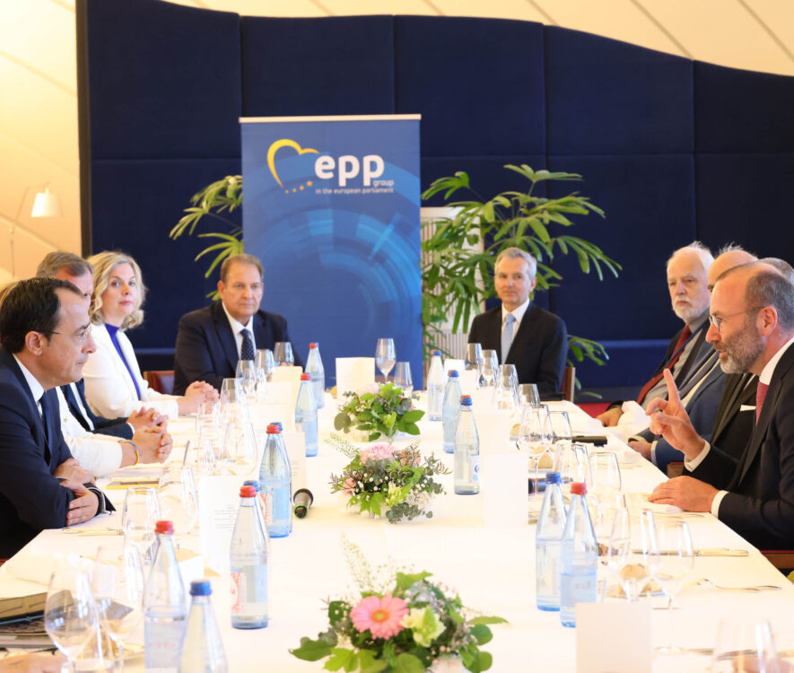 Επαφές του Προέδρου της Δημοκρατίας κατά την επίσκεψη του στο Ευρωπαϊκό Κοινοβούλιο