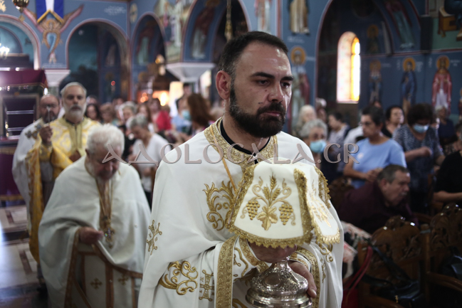 Αθήνα: Η εορτή του Μεγαλομάρτυρα Αγίου Αιμιλιανού στον Λόφο Σκουζέ (Φωτορεπορτάζ)