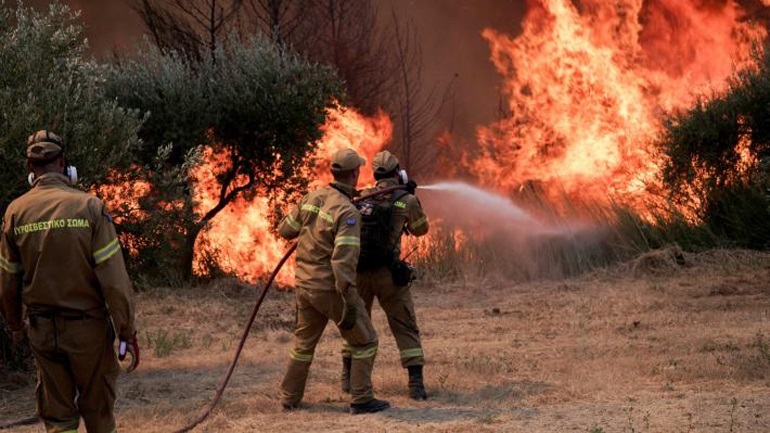Θάνατος Πυροσβέστη στη Θεσσαλονίκη κατά τη διάρκεια κατάσβεσης δασικής πυρκαγιάς