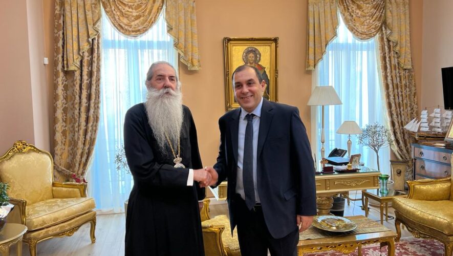 Τον Υφυπουργό ΠΡΟ.ΠΟ. Κωνσταντίνο Κατσαφάδο υποδέχθηκε ο Μητροπολίτης Πειραιώς Σεραφείμ