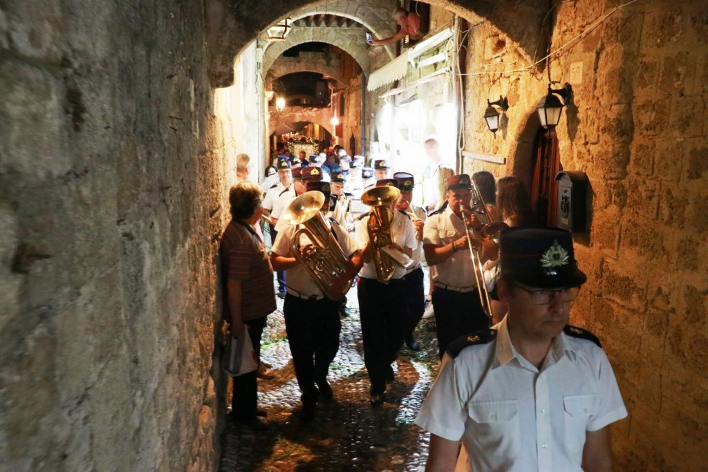 Με λαμπρότητα η εορτή του προστάτη της Ρόδου, Αγίου Φανουρίου 