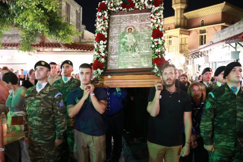 Με λαμπρότητα η εορτή του προστάτη της Ρόδου, Αγίου Φανουρίου 