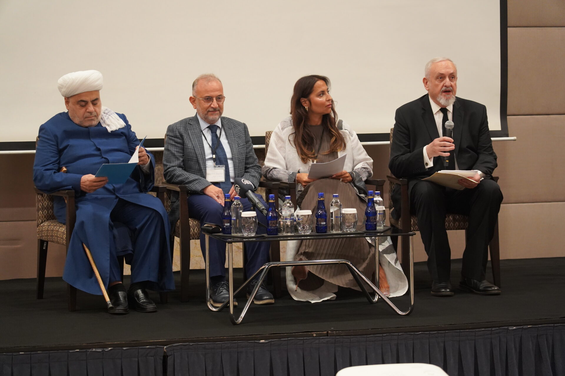 Ο Οικουμενικός Πατριάρχης στον διάλογο Χριστιανισμού - Ισλαμισμού στην Κωνσταντινούπολη