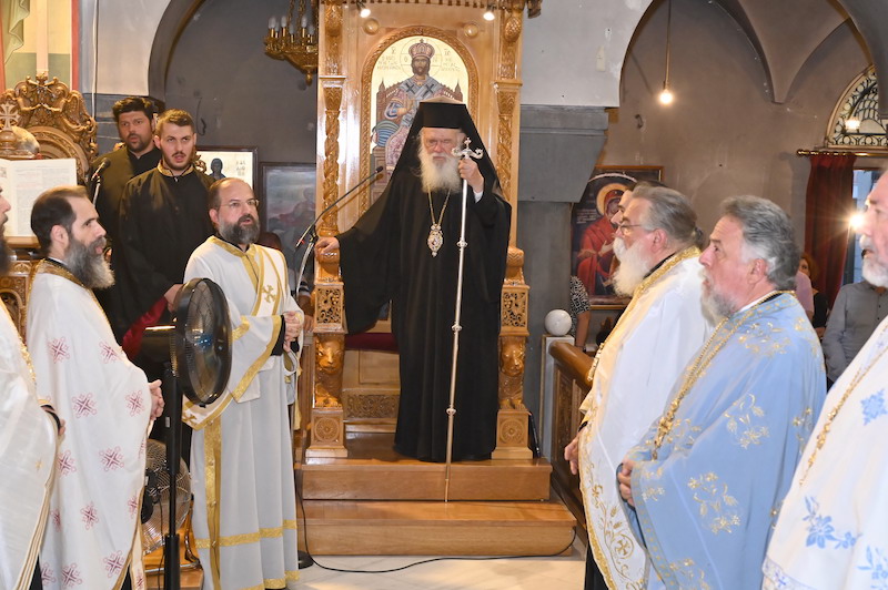 Προεξάρχοντος του Αρχιεπισκόπου Αθηνών ο πανηγυρικός εσπερινός της Μεταμορφώσεως Του Σωτήρος στο Μοσχάτο