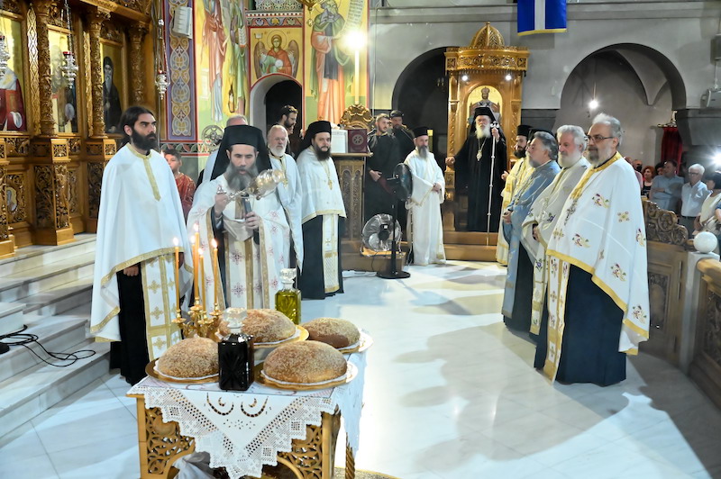 Προεξάρχοντος του Αρχιεπισκόπου Αθηνών ο πανηγυρικός εσπερινός της Μεταμορφώσεως Του Σωτήρος στο Μοσχάτο