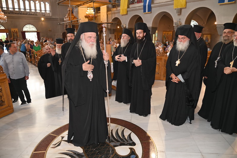 Προεξάρχοντος του Αρχιεπισκόπου Αθηνών ο πανηγυρικός εσπερινός της Μεταμορφώσεως Του Σωτήρος στο Μοσχάτο