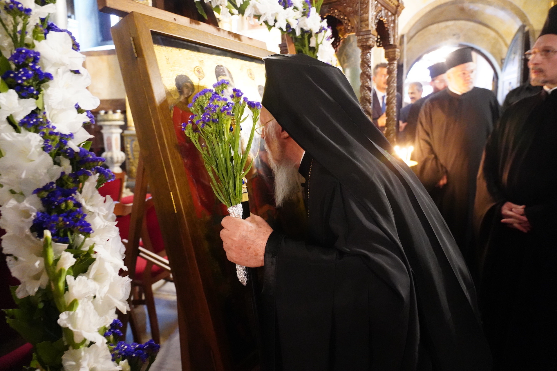 Στον παρακλητικό κανόνα του ναού της Κοιμήσεως της Θεοτόκου Βοσπόρου ο Οικουμενικός Πατριάρχης 