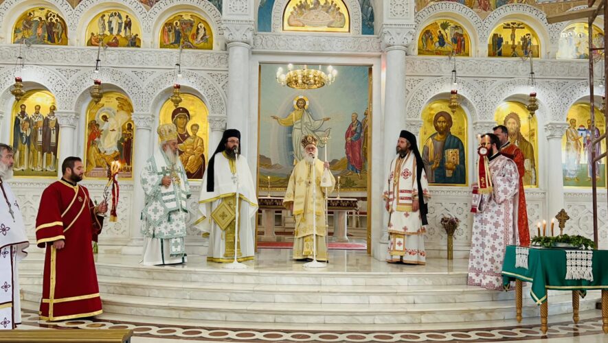 Η εορτή της Υψώσεως του Τιμίου Σταυρού στον καθεδρικό ναό της Αναστάσεως στα Τίρανα