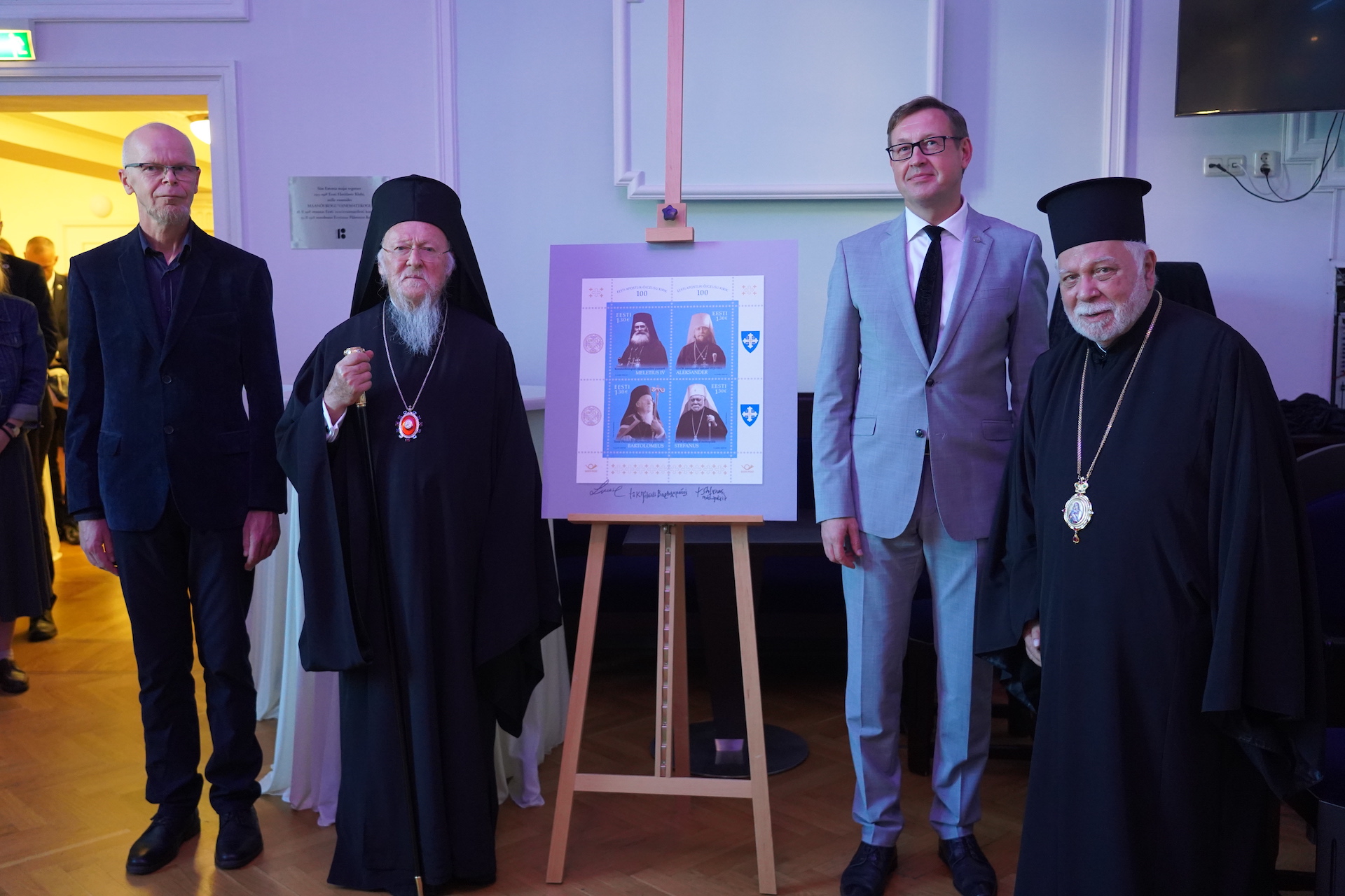 Παρουσίαση επετειακών γραμματοσήμων για τα 100 χρόνια Αυτονομίας της Εκκλησίας της Εσθονίας