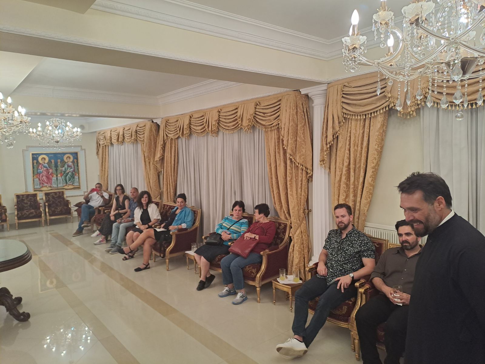 Επίσκεψη ορθοδόξων ομογενών εξ Αμερικής στον Μητροπολίτη Σερρών Θεολόγο