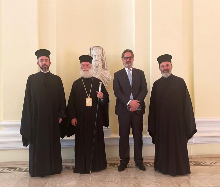 Ο νέος Γενικός Έλληνας Πρόξενος στην Αλεξάνδρεια στον Πατριάρχη Θεόδωρο