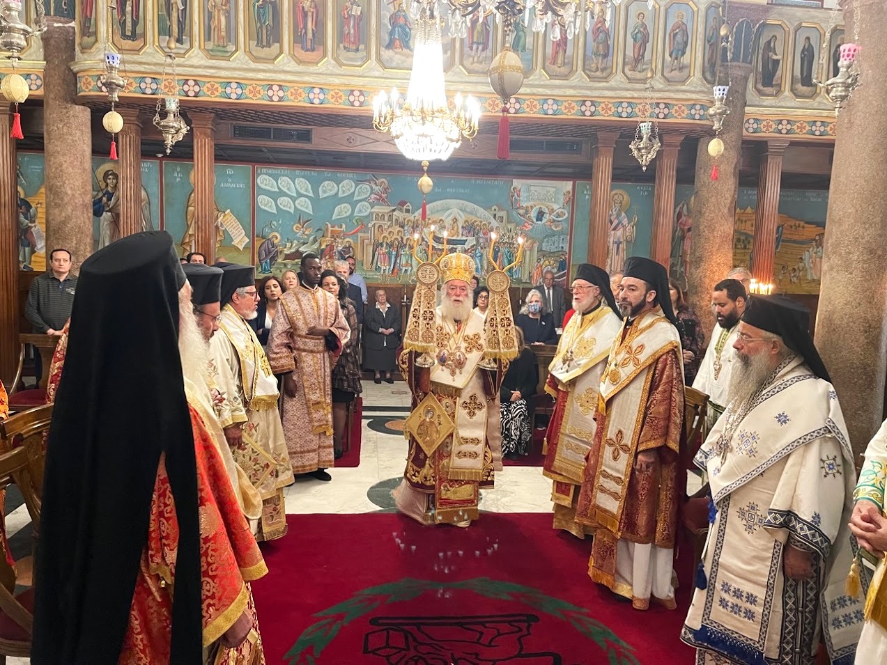 Λαμπρό συλλείτουργο για την εορτή της Αγίας Αικατερίνης & για τα 69α Γενέθλια του Πατριάρχη κ.κ. Θεοδώρου