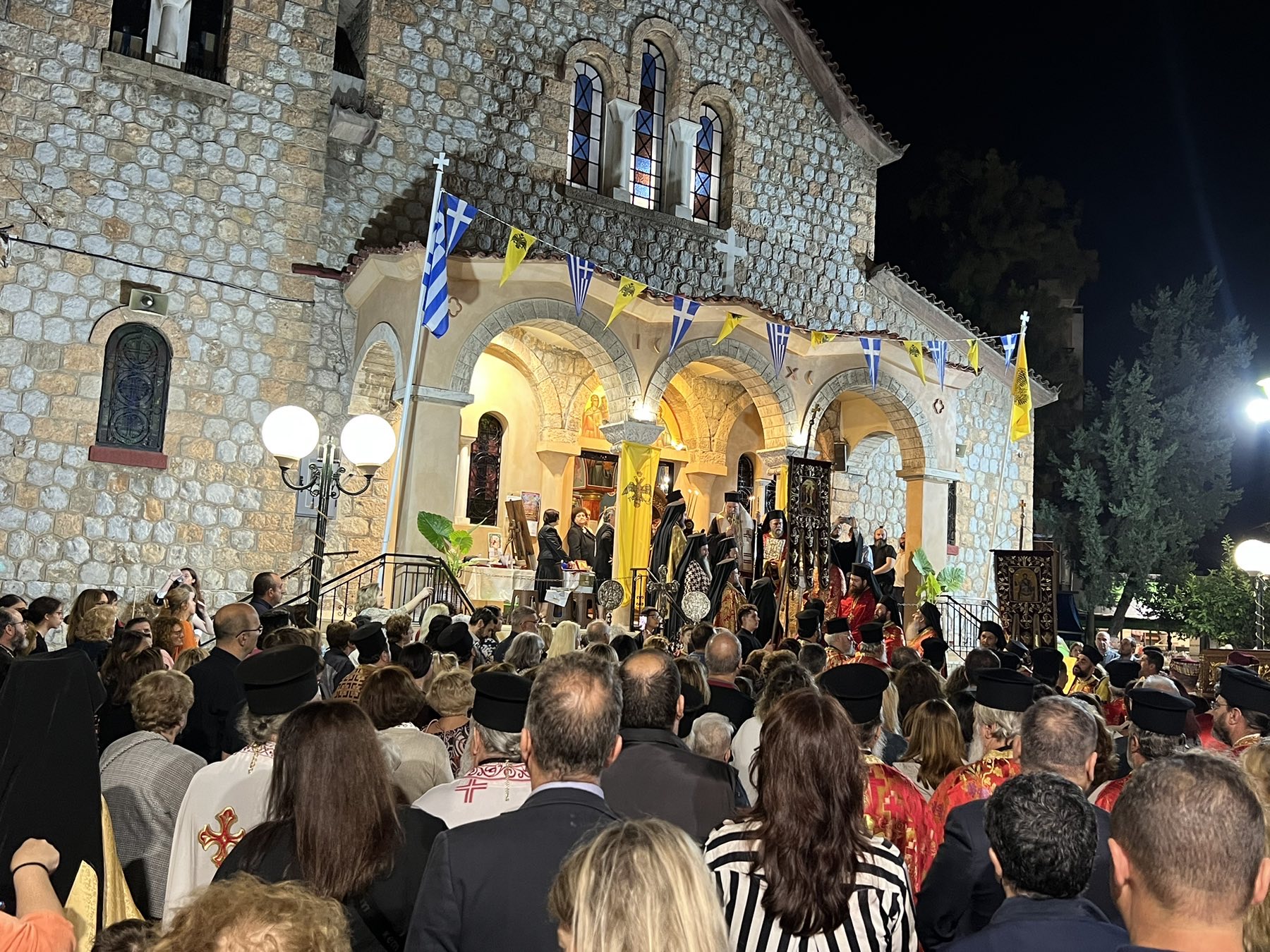 Λαμπρός ο εορτασμός του Πολιούχου της Ι.Μ. Νέας Ιωνίας, Λαμπρός ο εορτασμός του Πολιούχου της Ι.Μ. Νέας Ιωνίας Αγίου Γεωργίου του Νεαπολίτου (1)