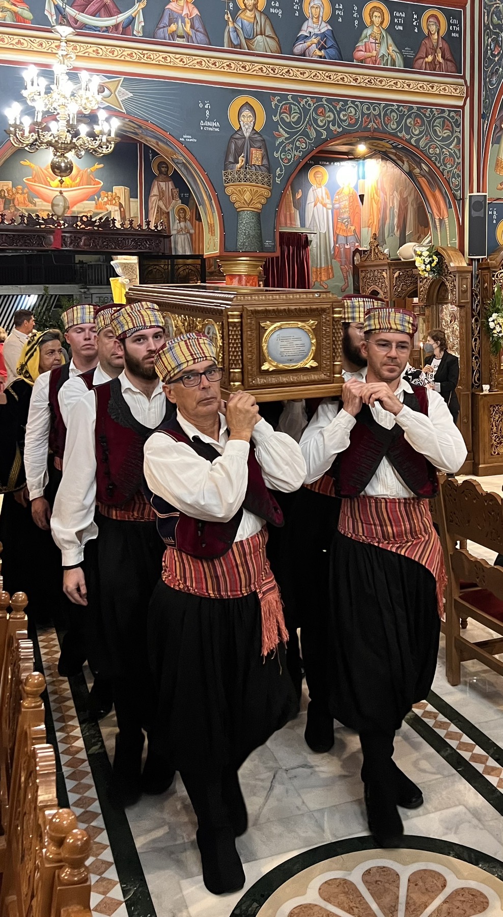 Λαμπρός ο εορτασμός του Πολιούχου της Ι.Μ. Νέας Ιωνίας, Λαμπρός ο εορτασμός του Πολιούχου της Ι.Μ. Νέας Ιωνίας Αγίου Γεωργίου του Νεαπολίτου (1)