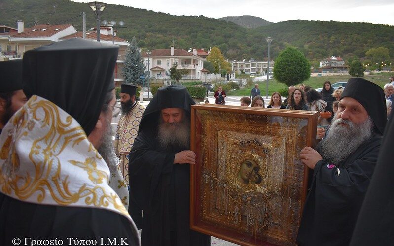 Την Παναγία Βηματάρισσα από την Ι.Μ. Κουτλουμουσίου υποδέχθηκε η Ι.Μ. Καστορίας