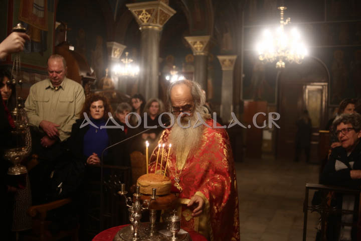 Ιερά Αγρυπνία για την εορτή του Αγίου Βασιλείου και το νέο έτος 2024 στο Γηροκομείο Αθηνών (Φωτορεπορτάζ)