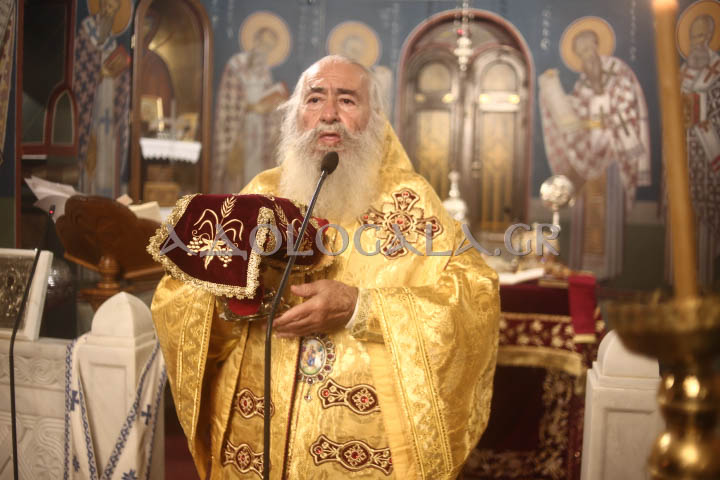 Ιερά Αγρυπνία για την εορτή του Αγίου Βασιλείου και το νέο έτος 2024 στο Γηροκομείο Αθηνών (Φωτορεπορτάζ)