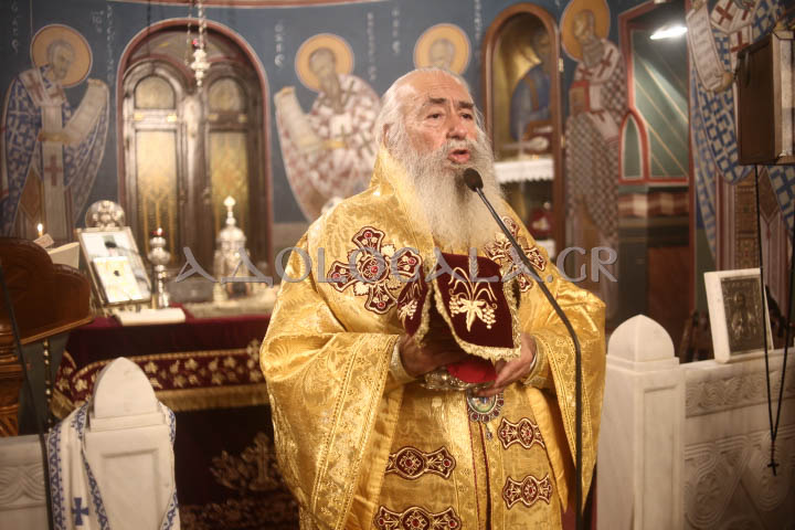 Ιερά Αγρυπνία για την εορτή του Αγίου Βασιλείου και το νέο έτος 2024 στο Γηροκομείο Αθηνών (Φωτορεπορτάζ)