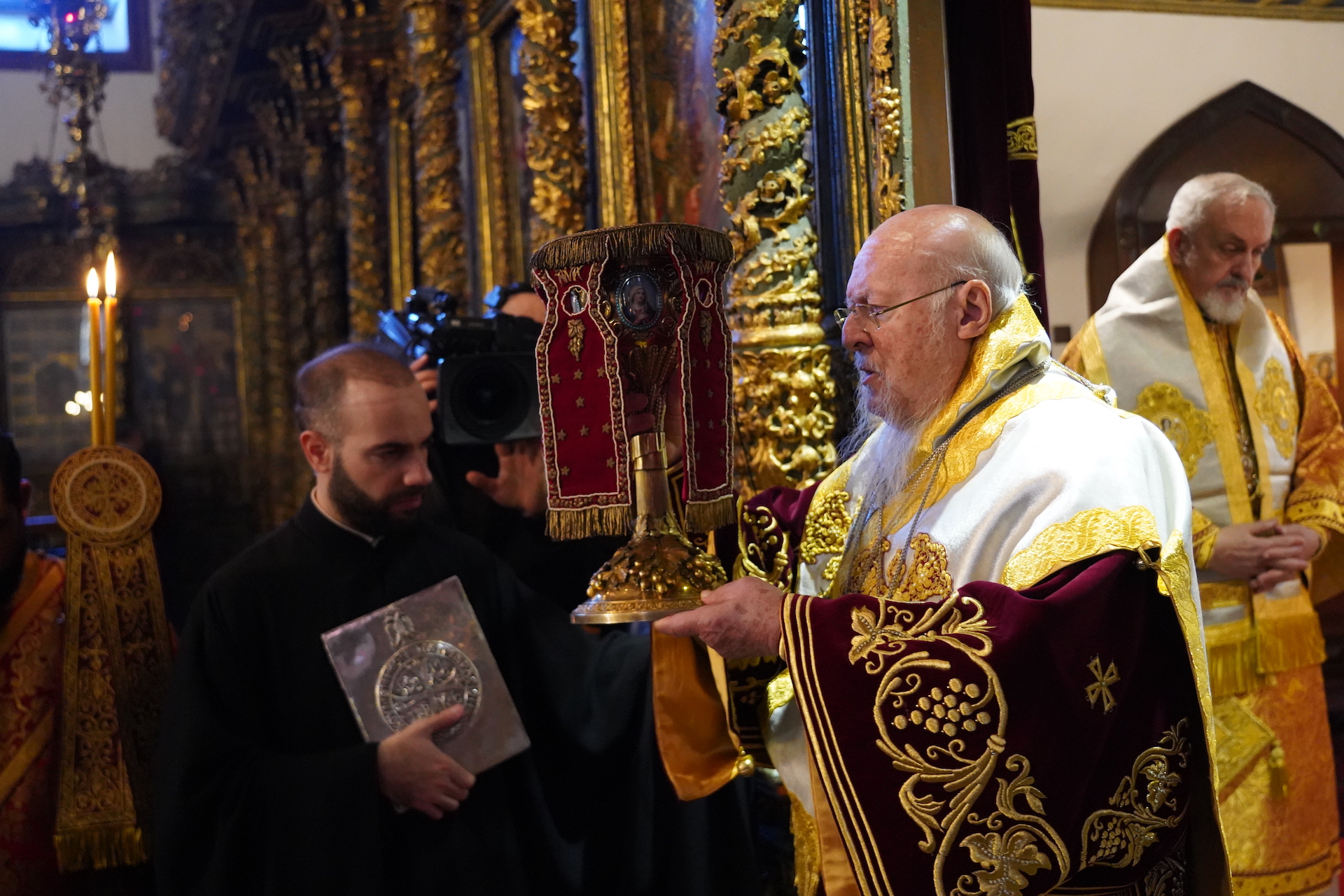 Η Εορτή των Χριστουγέννων στην Κωνσταντινούπολη - Τελέστηκε η χειροτονία του Μητροπολίτη Σελευκείας