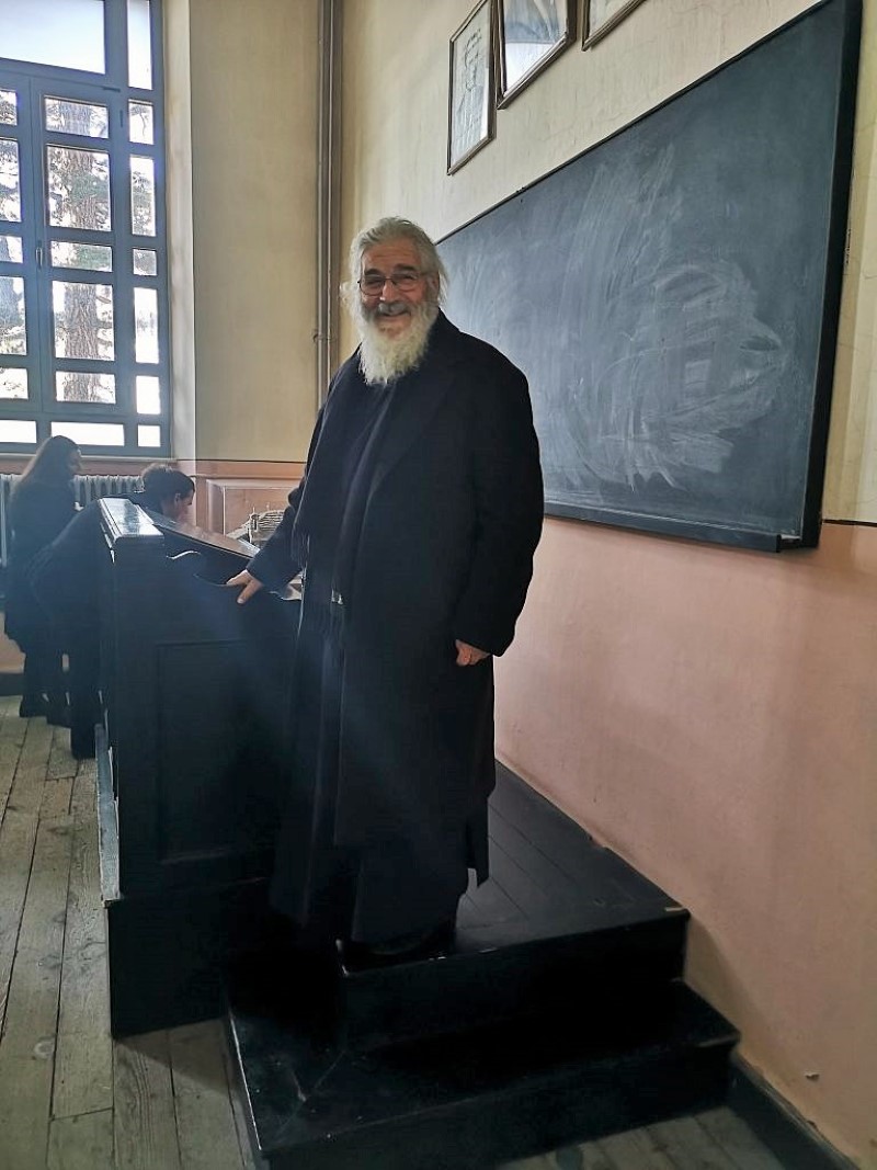 Ομάδα προσκυνητών από τη Λέρο, στην υπογραφή της Αγιοκατάταξης της Μοναχής Γαβριήλιας της Κωνσταντινουπολίτιδος