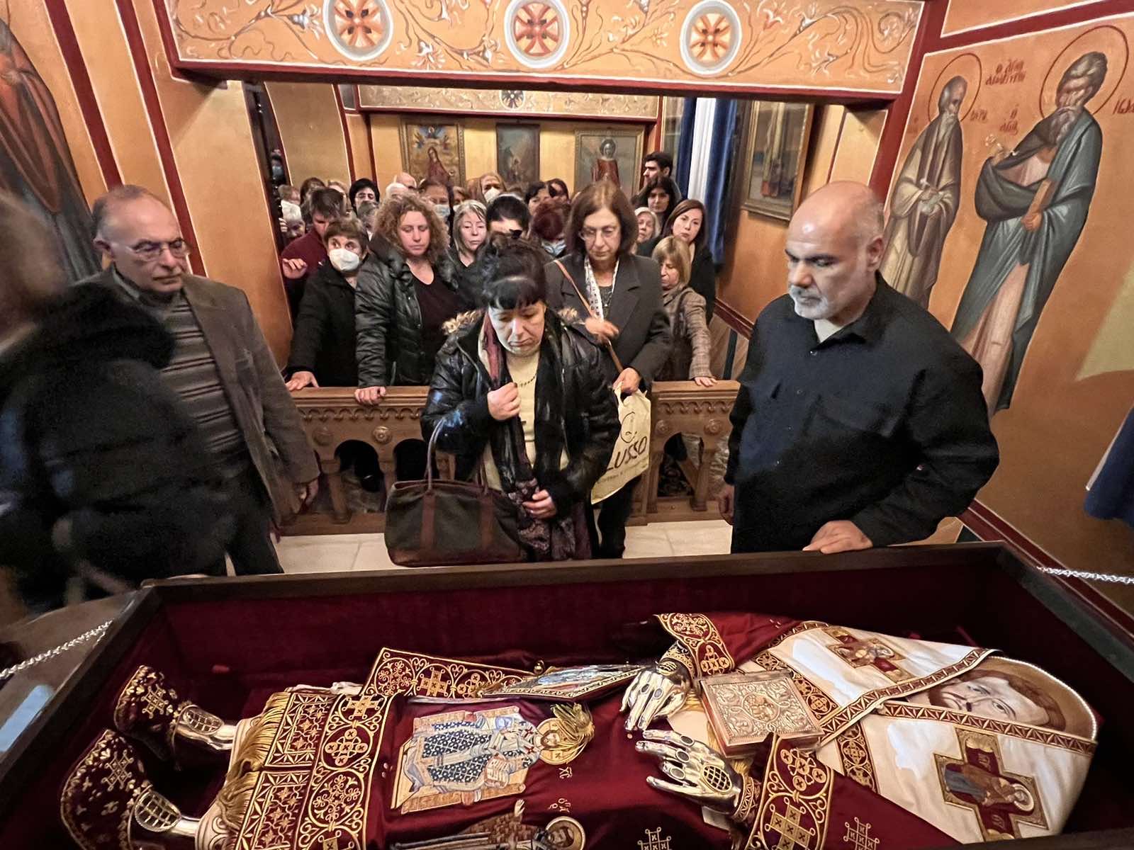 Τελετή μετακομιδής Ιερού Σκηνώματος Αγίου Ελευθερίου στη νέα Λάρνακα στη Νέα Ιωνία Αττικής