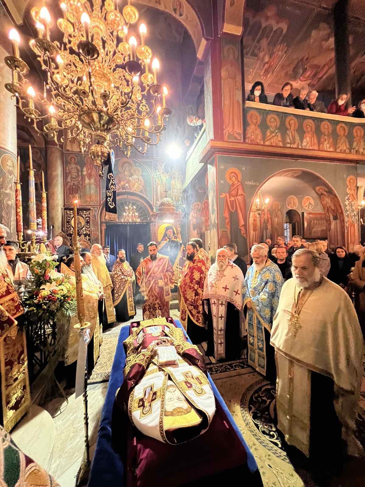Τελετή μετακομιδής Ιερού Σκηνώματος Αγίου Ελευθερίου στη νέα Λάρνακα στη Νέα Ιωνία Αττικής