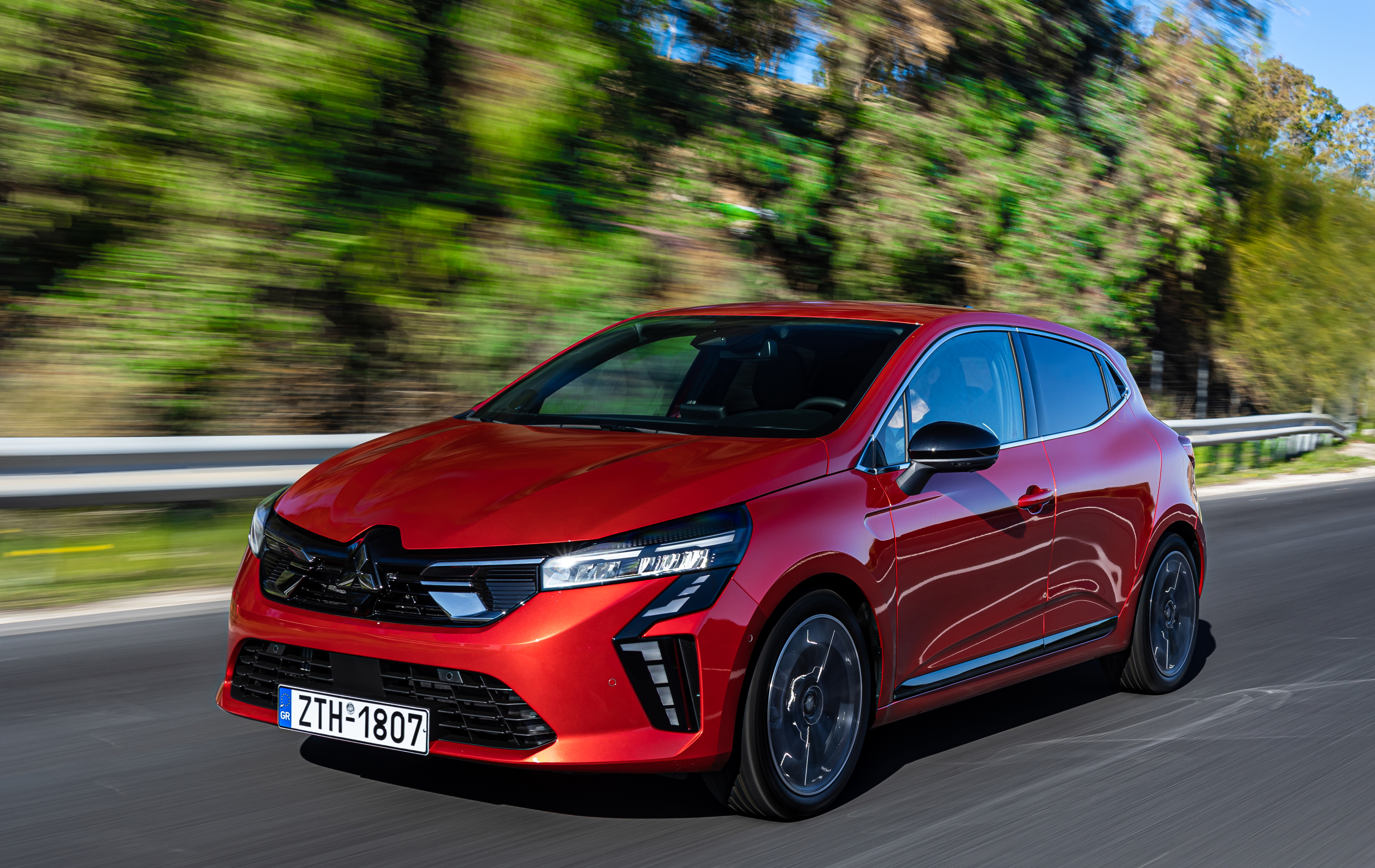 Το ολοκαίνουργιο Mitsubishi COLT έρχεται για να κατακτήσει την πόλη