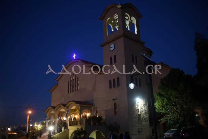Λιτάνευση της Εικόνας του Αγίου Βασιλείου στο Μπραχάμι (Φωτορεπορτάζ)