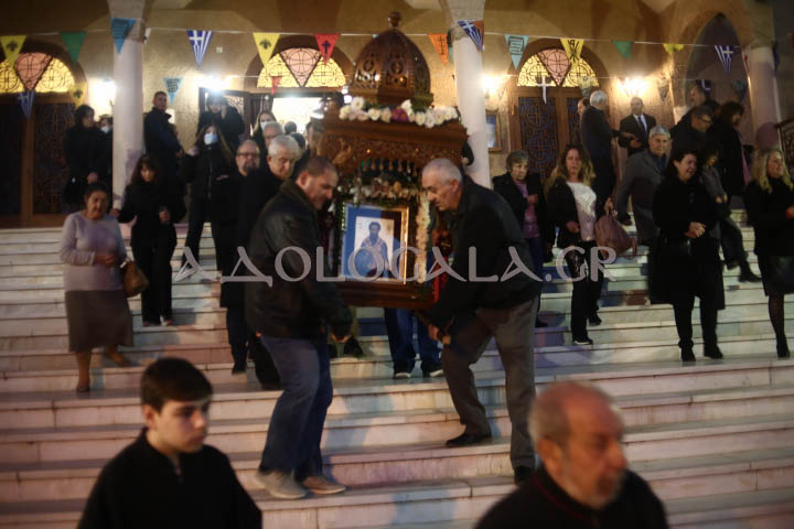 Λιτάνευση της Εικόνας του Αγίου Βασιλείου στο Μπραχάμι (Φωτορεπορτάζ)