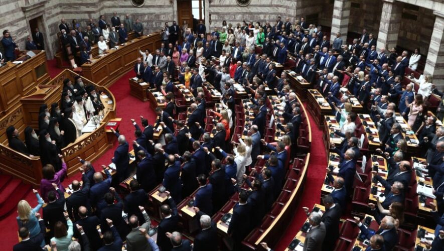 Απόψεις Πολιτικοί προ των ευθυνών τους