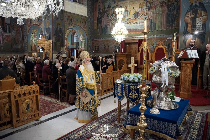 Δημητριάδος Ιγνάτιος Κρατείστε μέσα σας το φως του Χριστού – Λαμπρά τα Θεοφάνεια στον Βόλο