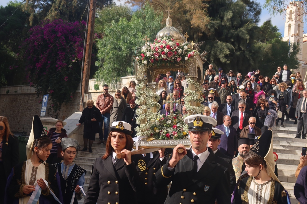 Θεοφάνεια στην Μητρόπολη Σύρου 