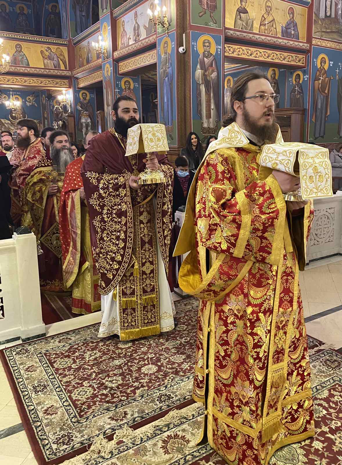 Με τη δέουσα λαμπρότητα τα ονομαστήρια του Μητροπολίτη Ανέων κ. Μακαρίου