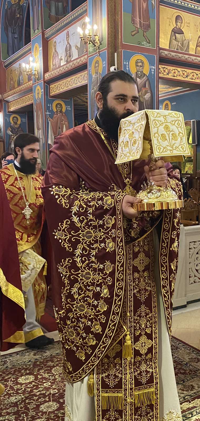 Με τη δέουσα λαμπρότητα τα ονομαστήρια του Μητροπολίτη Ανέων κ. Μακαρίου