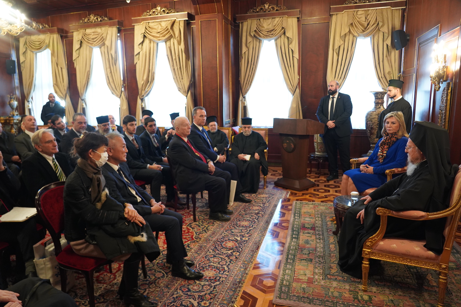Οικουμενικός Πατριάρχης στους νέους “Αντισταθείτε στην αντικειμενοποιημένη ζωή και στην εργαλειοποίηση του ανθρωπίνου προσώπου”