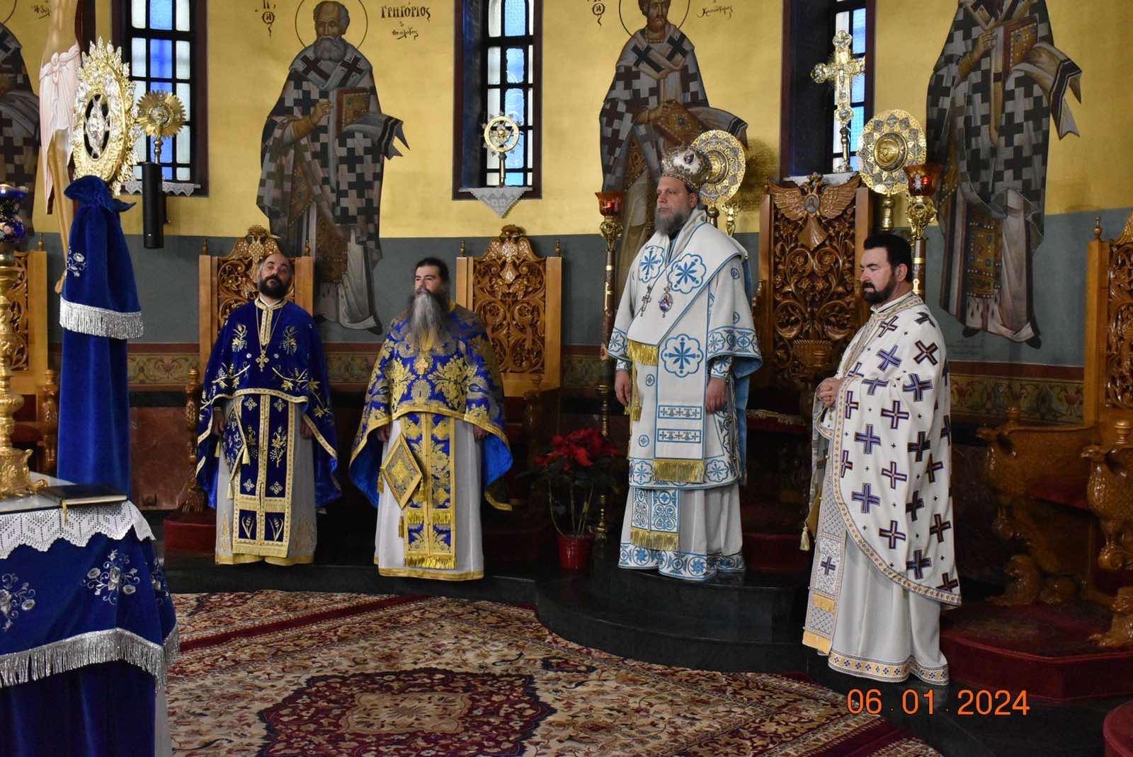 Τα Άγια Θεοφάνεια στην Μητρόπολη Νέας Ιωνίας