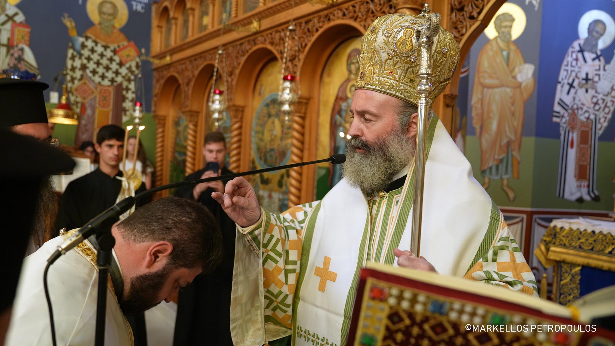 Χειροθεσία Πνευματικού από τον Αρχιεπίσκοπο Αυστραλίας στον Ι.Ν. Αγίων Πάντων Σύδνεϋ