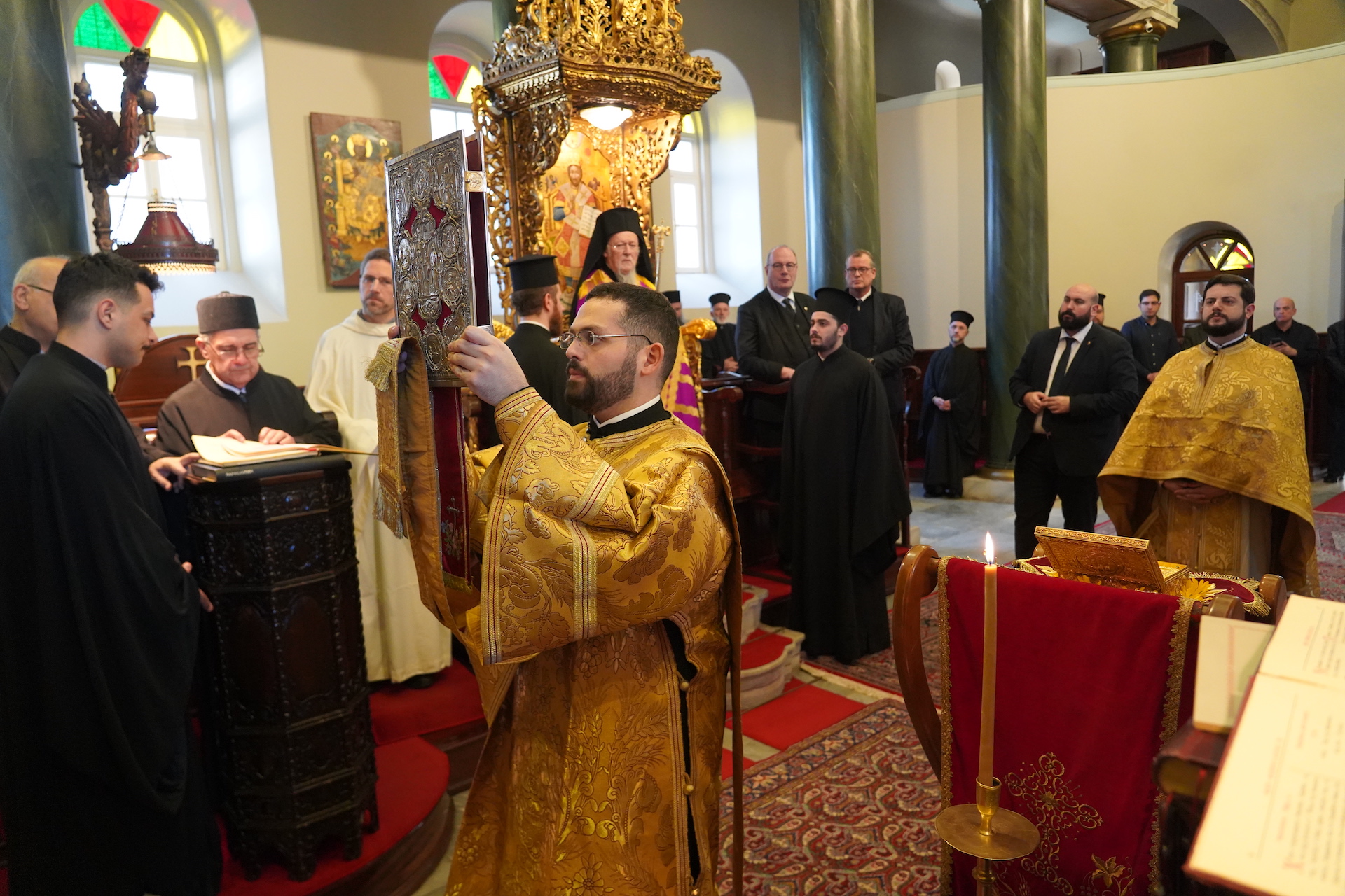 Πατριαρχική Χοροστασία για την μνήμη του Αγίου Φωτίου στην Μονή Αγίας Τριάδος Χάλκης