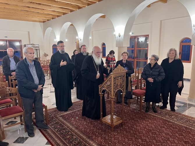 Ο Αρχιεπίσκοπος Ιερώνυμος στον Αυλώνα Αττικής για την Β' Στάση των Χαιρετισμών arxiepiskopos_ieronymos_eidiseis_nea_ellada_ekklisia_agios_ieronymos_avlonas_attikis_adologala.gr