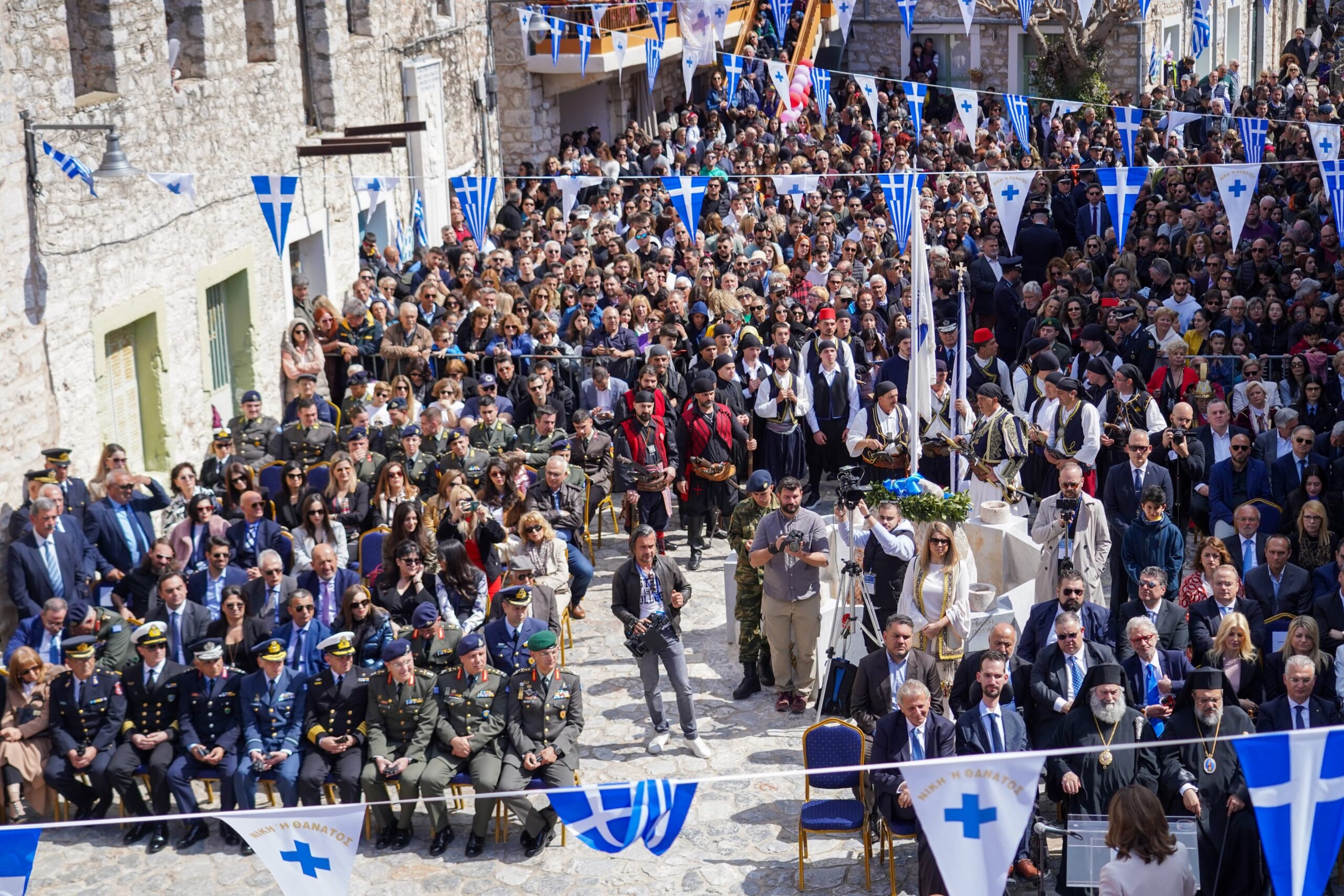 Παρουσία του Αρχηγού ΓΕΕΘΑ στις Εορταστικές Εκδηλώσεις στην Αρεόπολη Λακωνίας