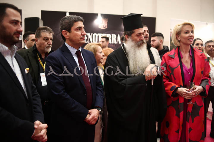 Παρουσία του Υπουργού Αγροτικής Ανάπτυξης Ελευθέριου Αυγενάκη τα εγκαίνια της έκθεσης Οινόραμα 20024