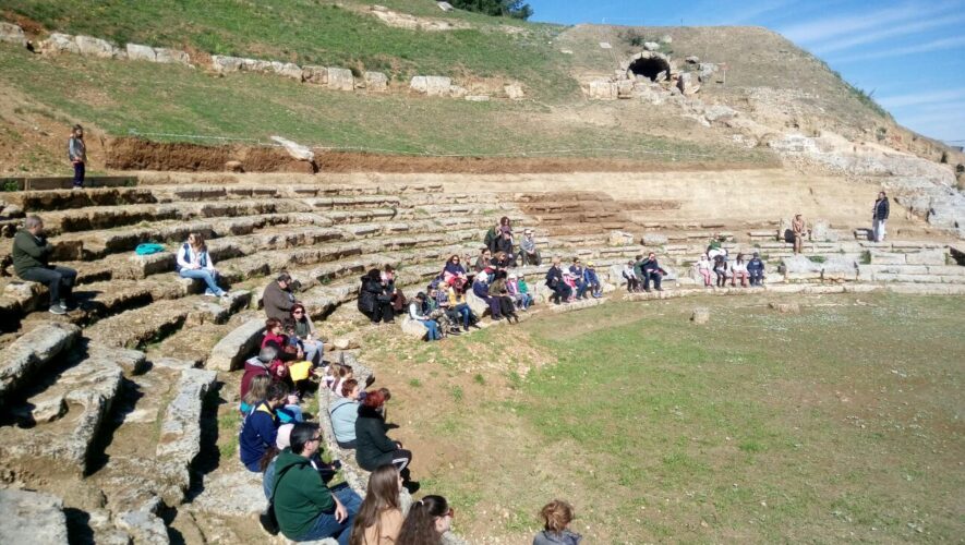 Αρχαίο θέατρο Σικυώνας: Η καρδιά μιας πόλης ξαναχτυπά
