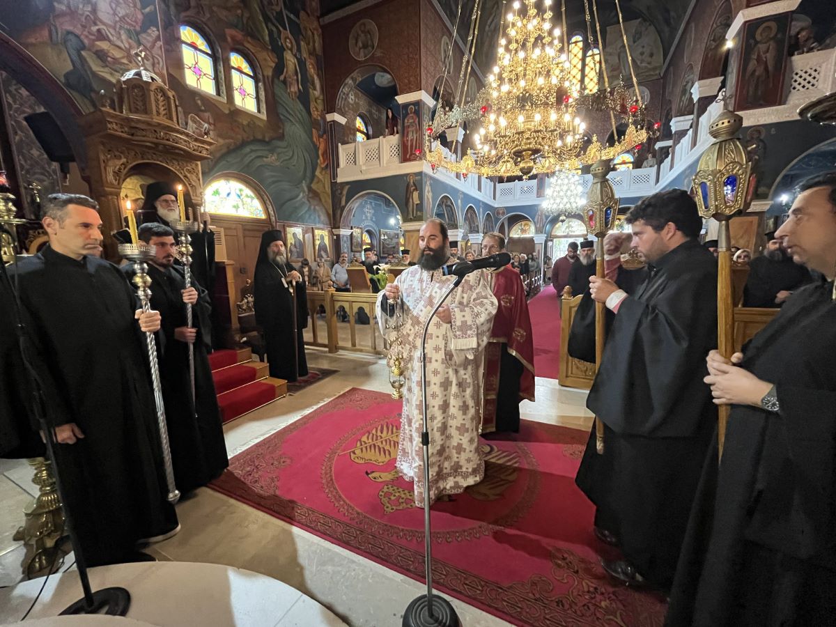 Η Κυριακή της Σταυροπροσκυνήσεως στην Ιερά Μητρόπολη Ρεθύμνης και Αυλοποτάμου