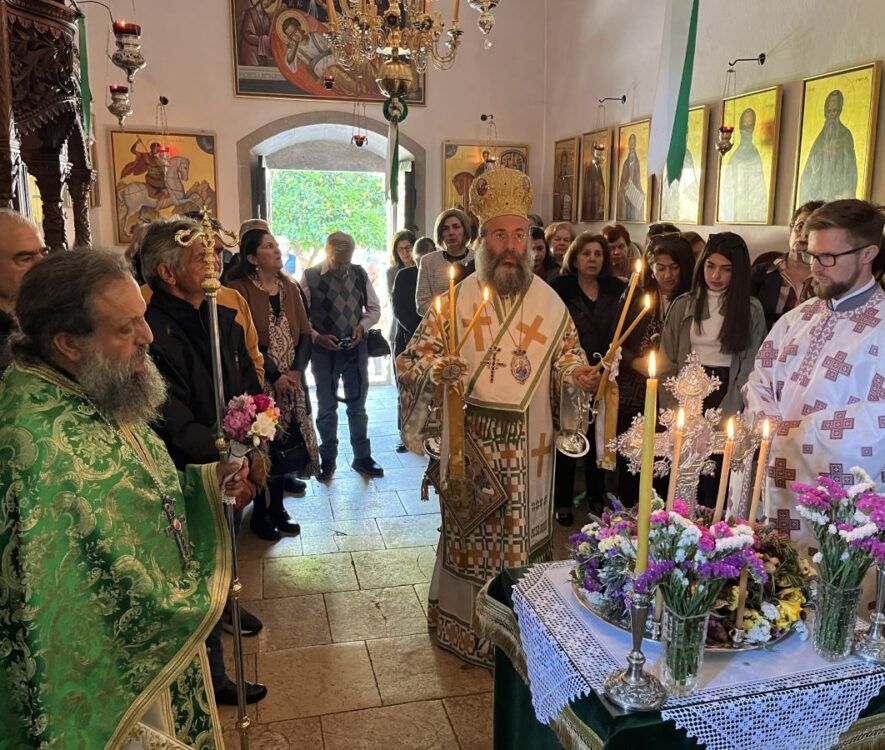 Η Κυριακή της Σταυροπροσκυνήσεως στην Ιερά Μητρόπολη Ρεθύμνης και Αυλοποτάμου