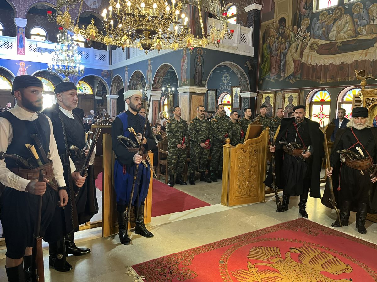 Αρχιερατικό Συλλείτουργο στον Ιερό Ναό Αγίων Τεσσάρων Μαρτύρων της πόλεως Ρεθύμνης